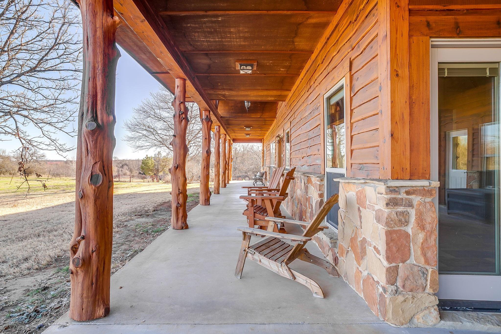 main property photo 11