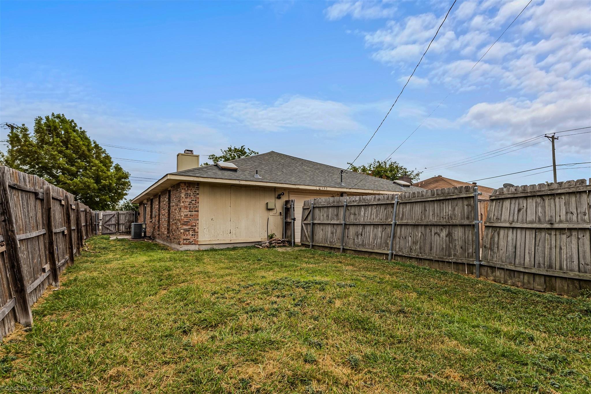 main property photo 33