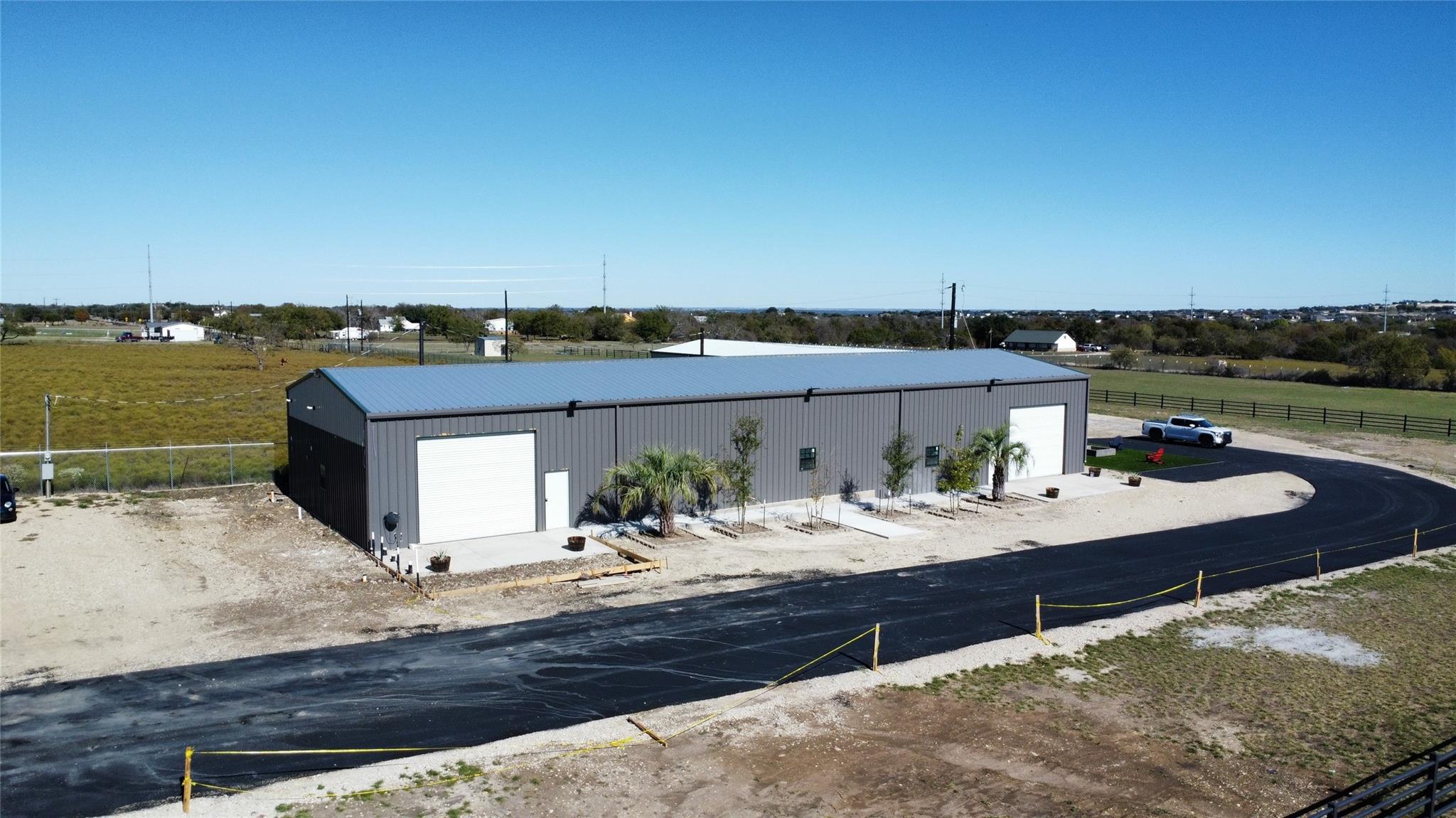main property photo 15