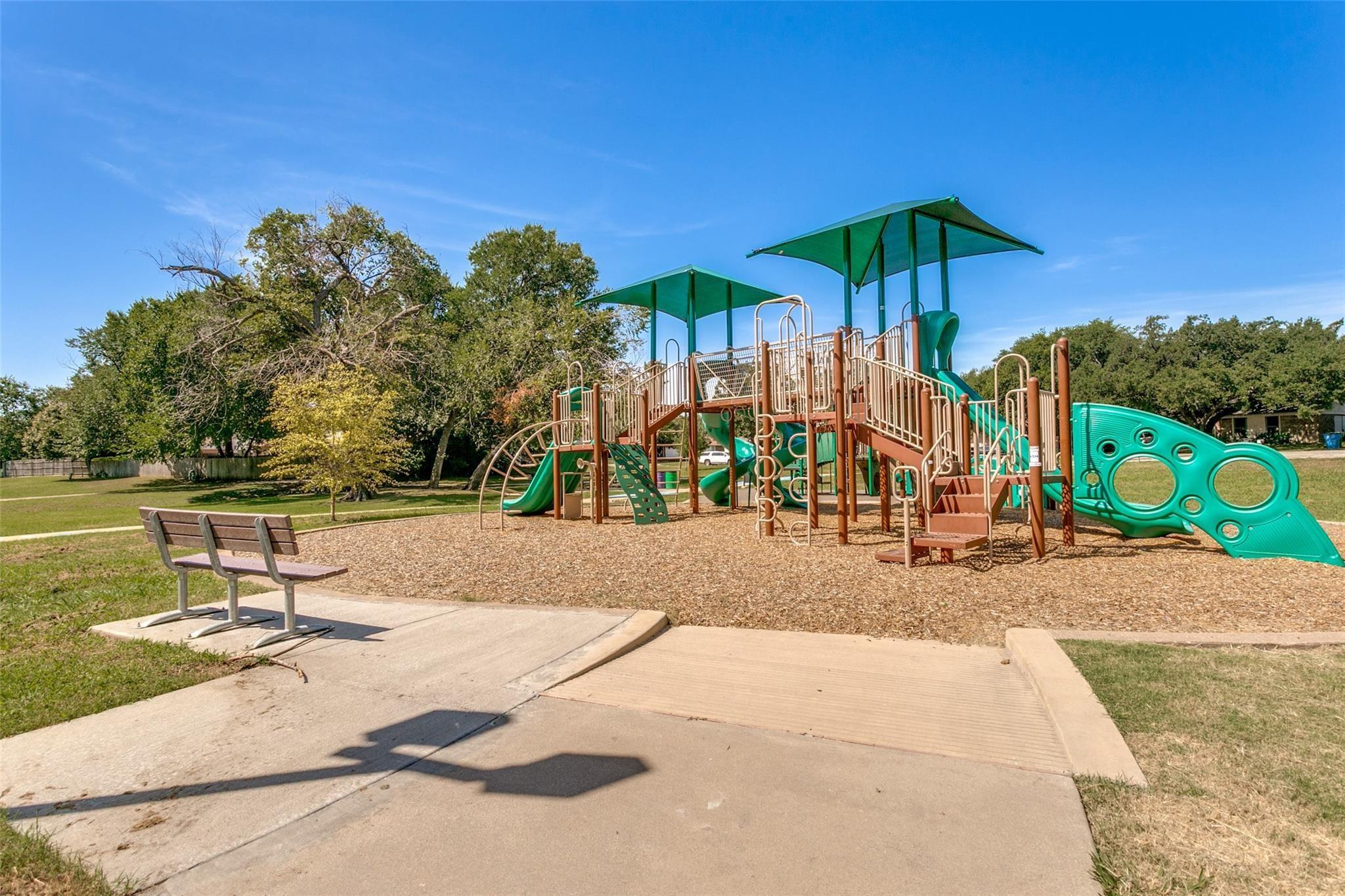 main property photo 35