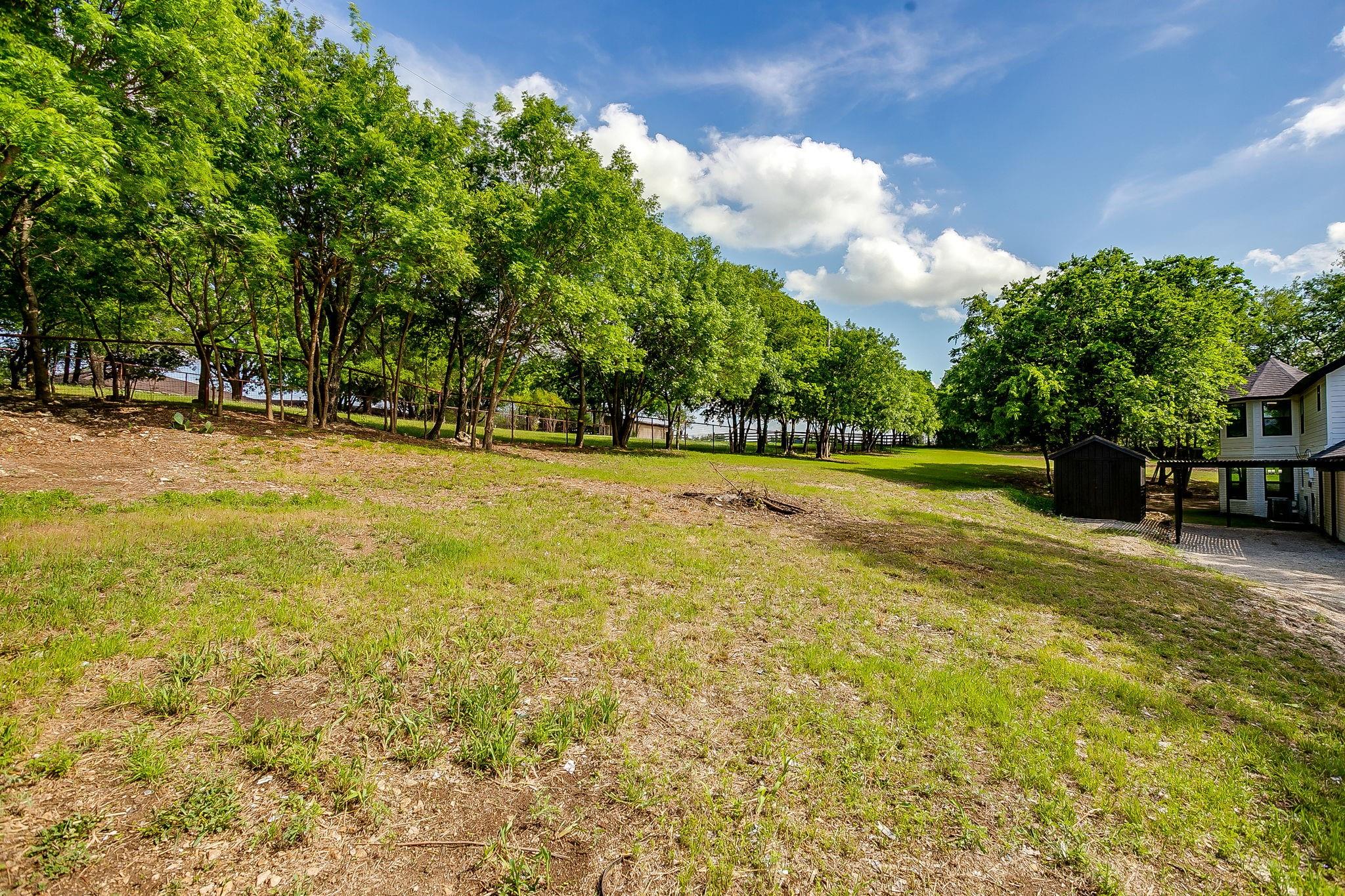 main property photo 37