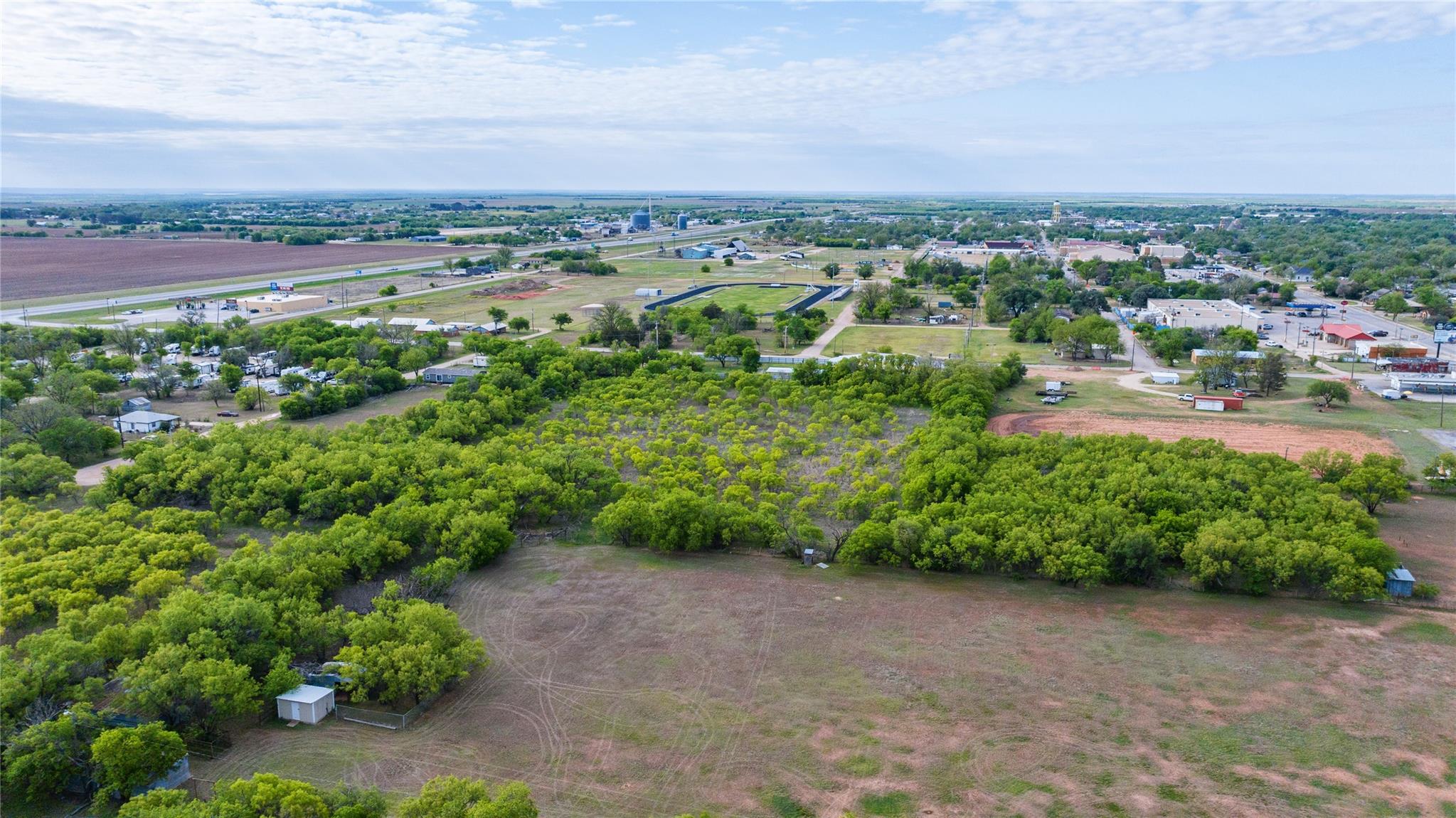 main property photo 6