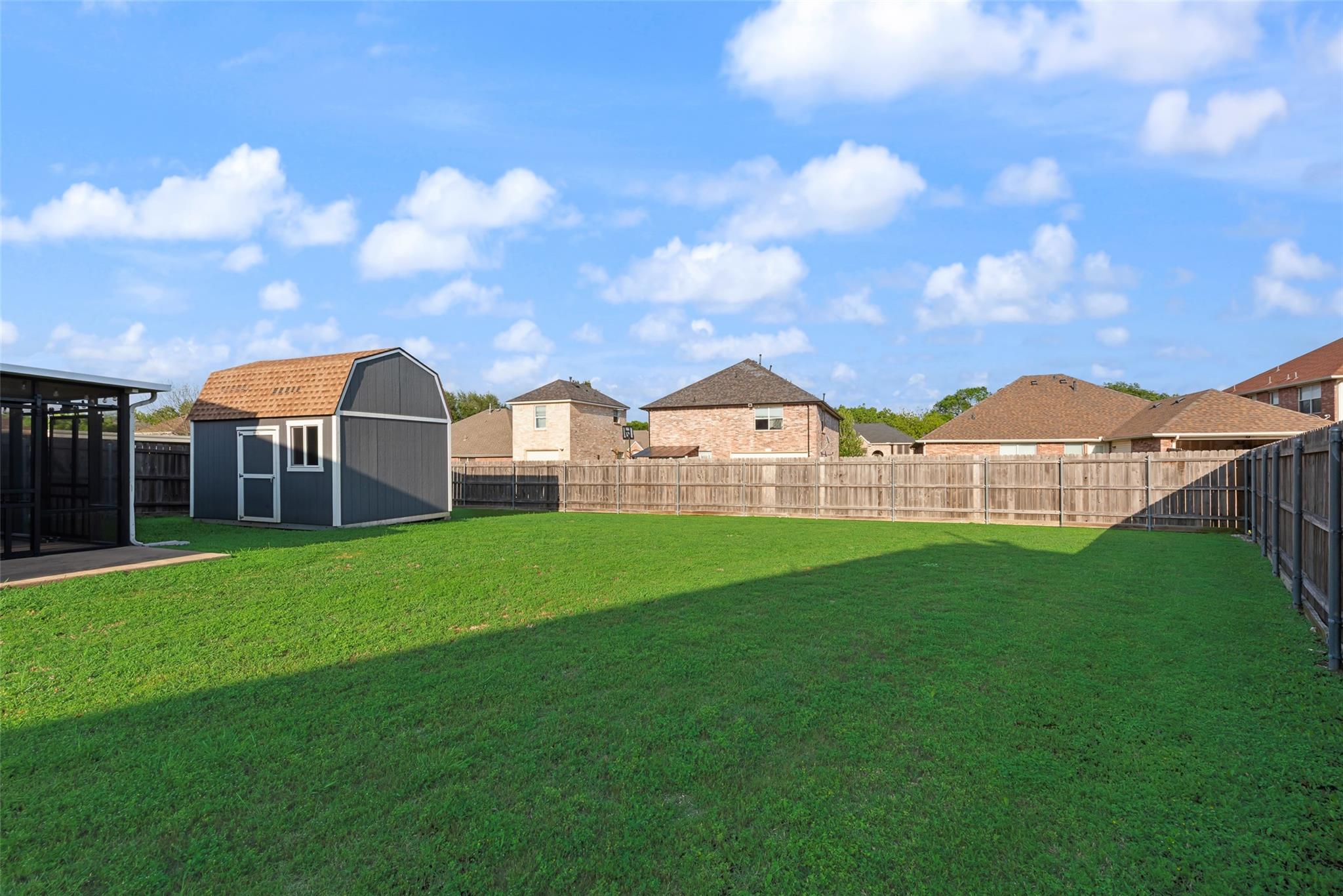 main property photo 36