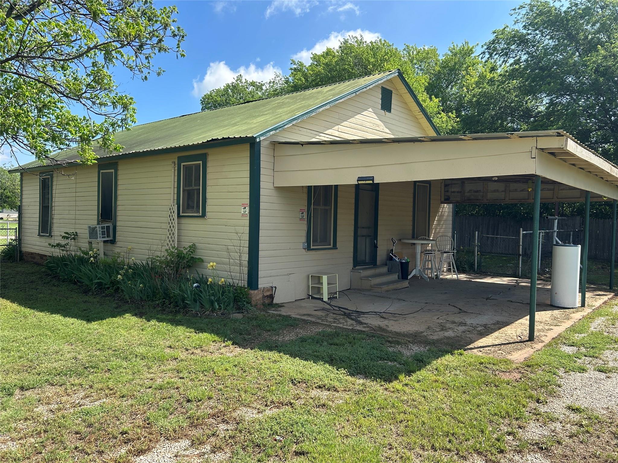 main property photo 3