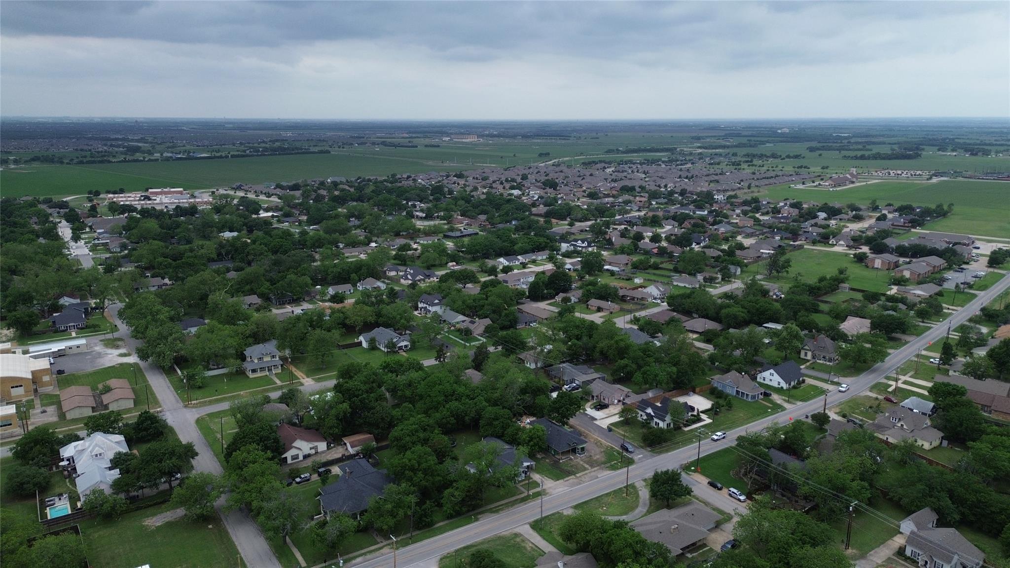main property photo 11