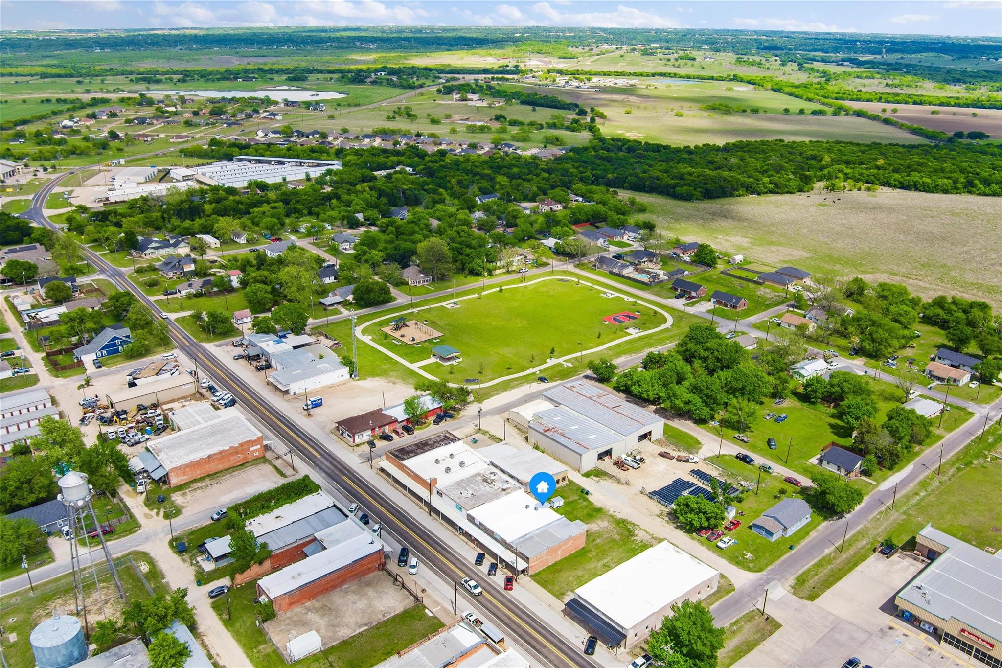 main property photo 18
