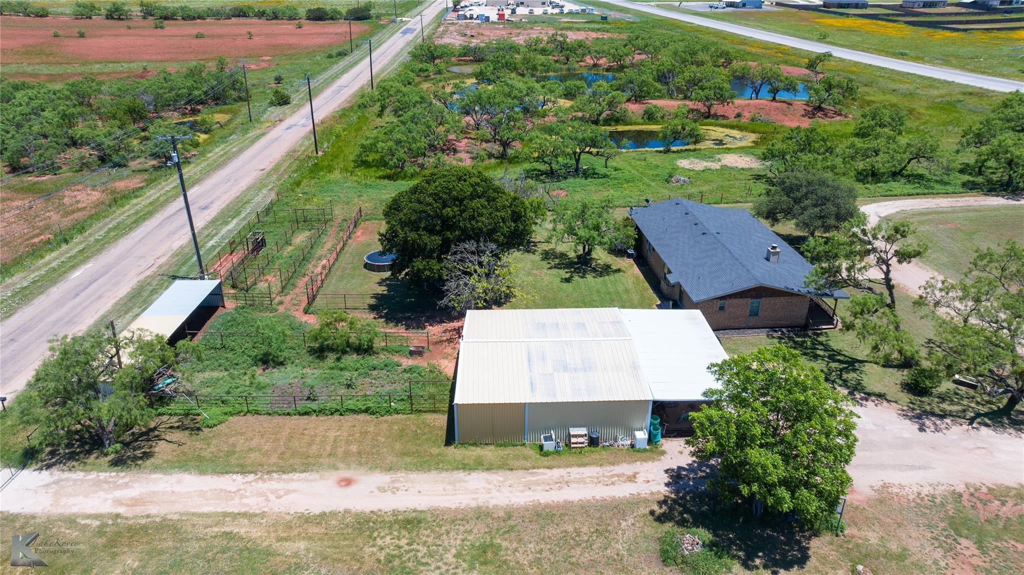 main property photo 17