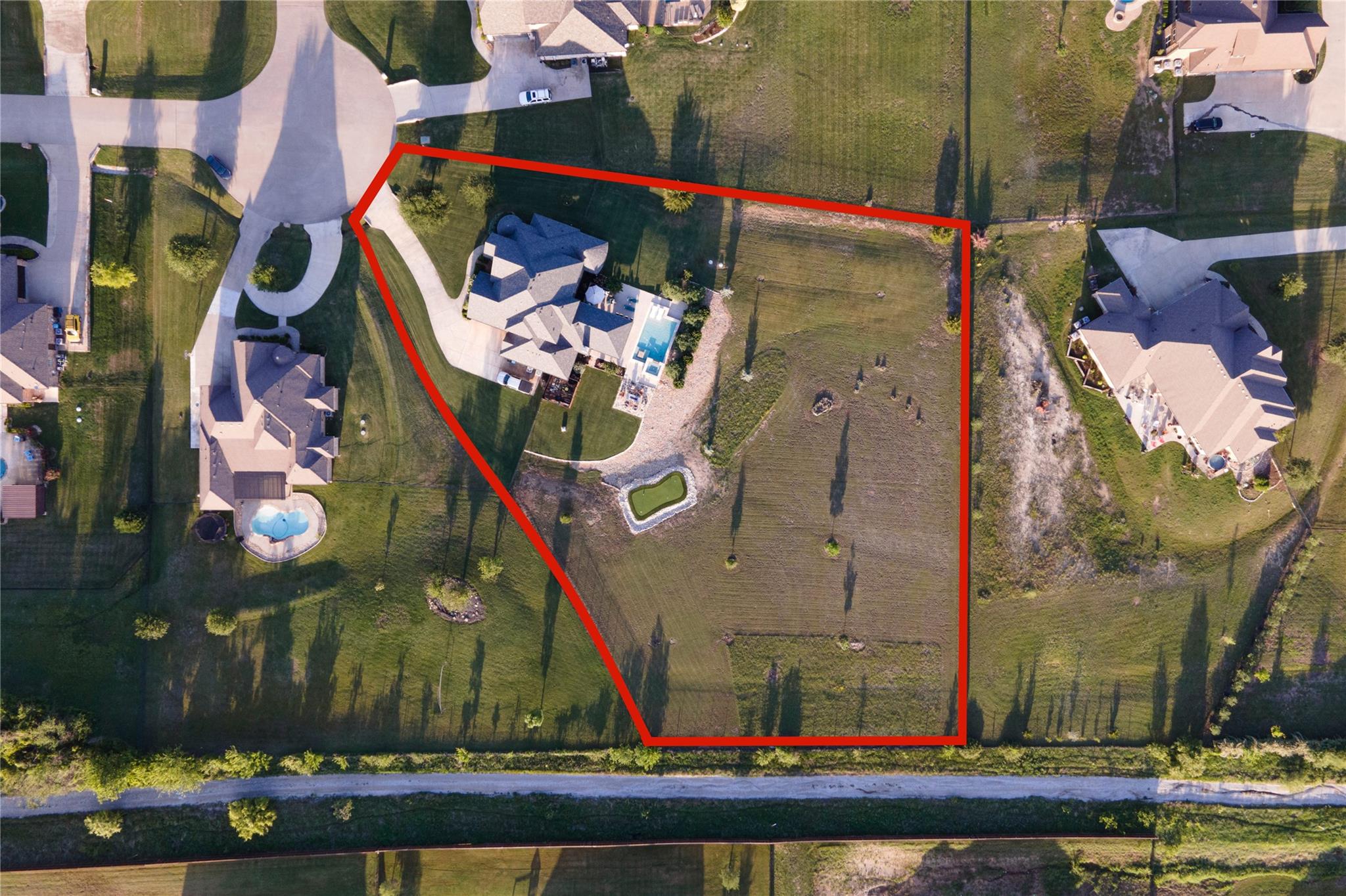 main property photo 37
