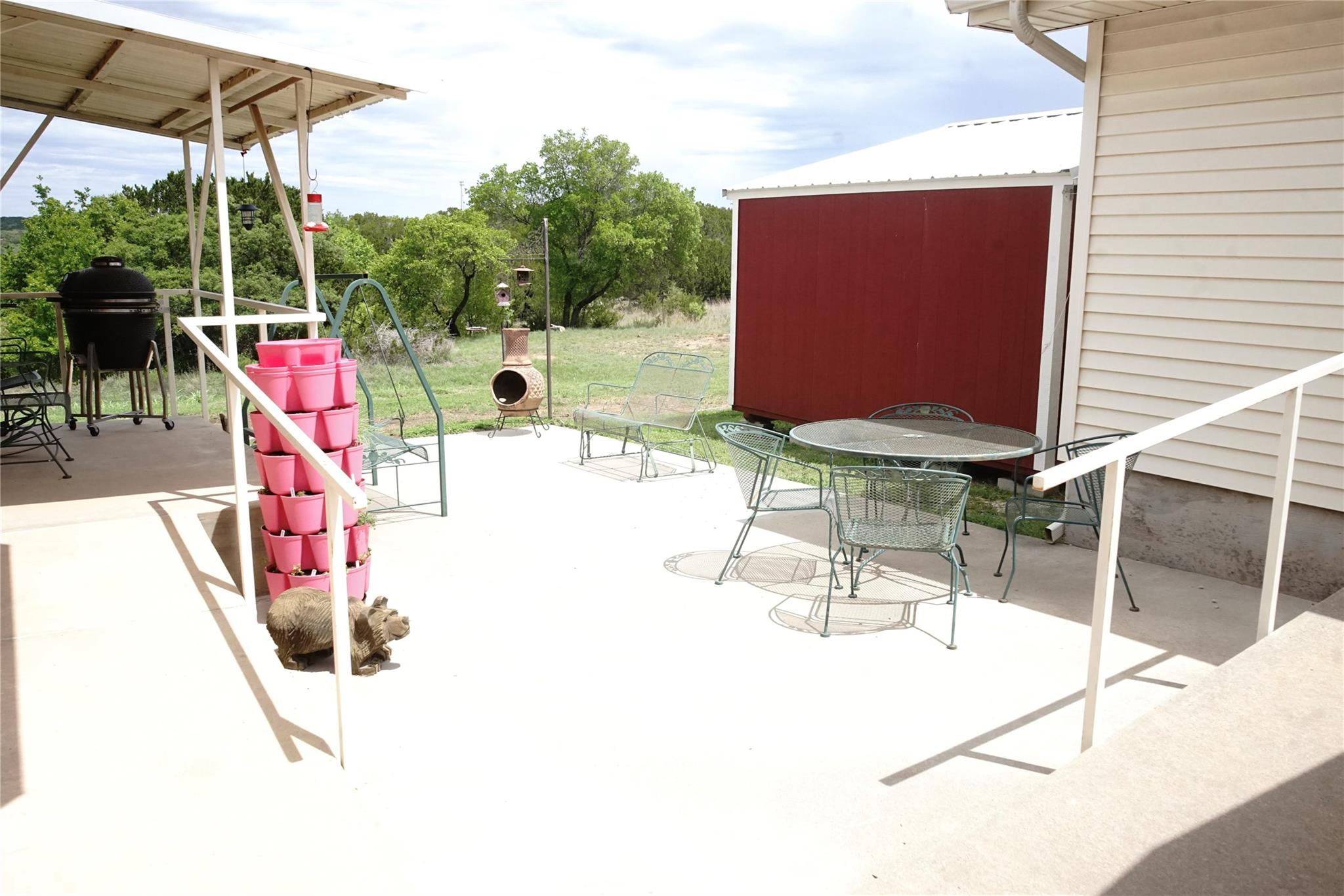 main property photo 10