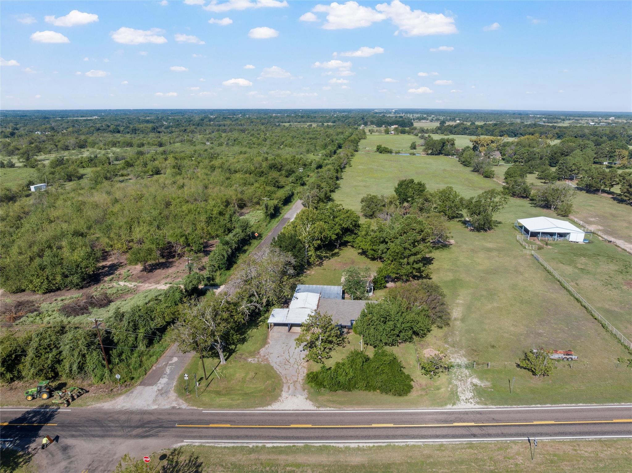main property photo 34