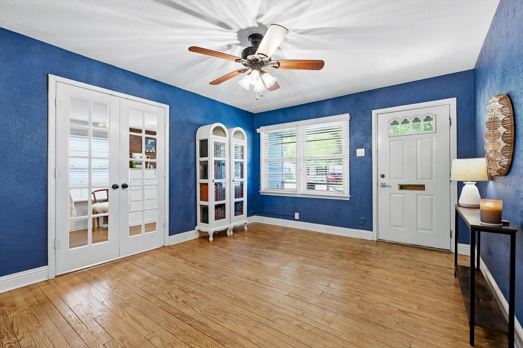 main property photo 4