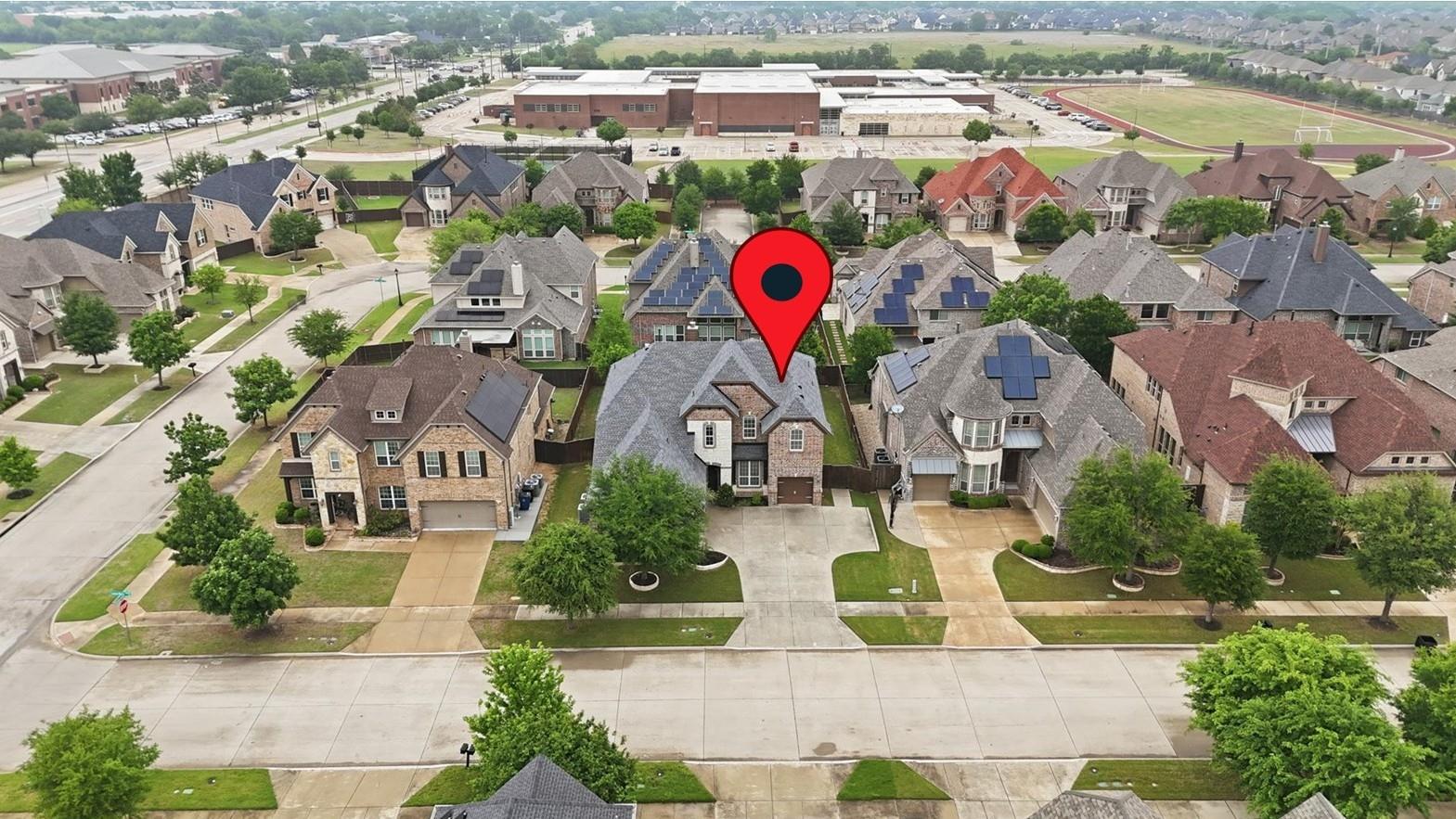 main property photo 32