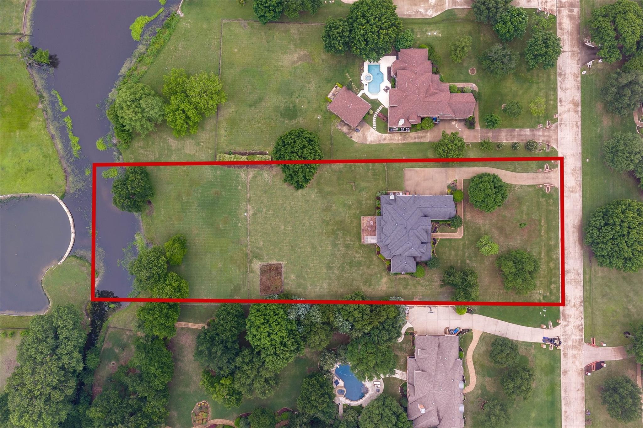 main property photo 35
