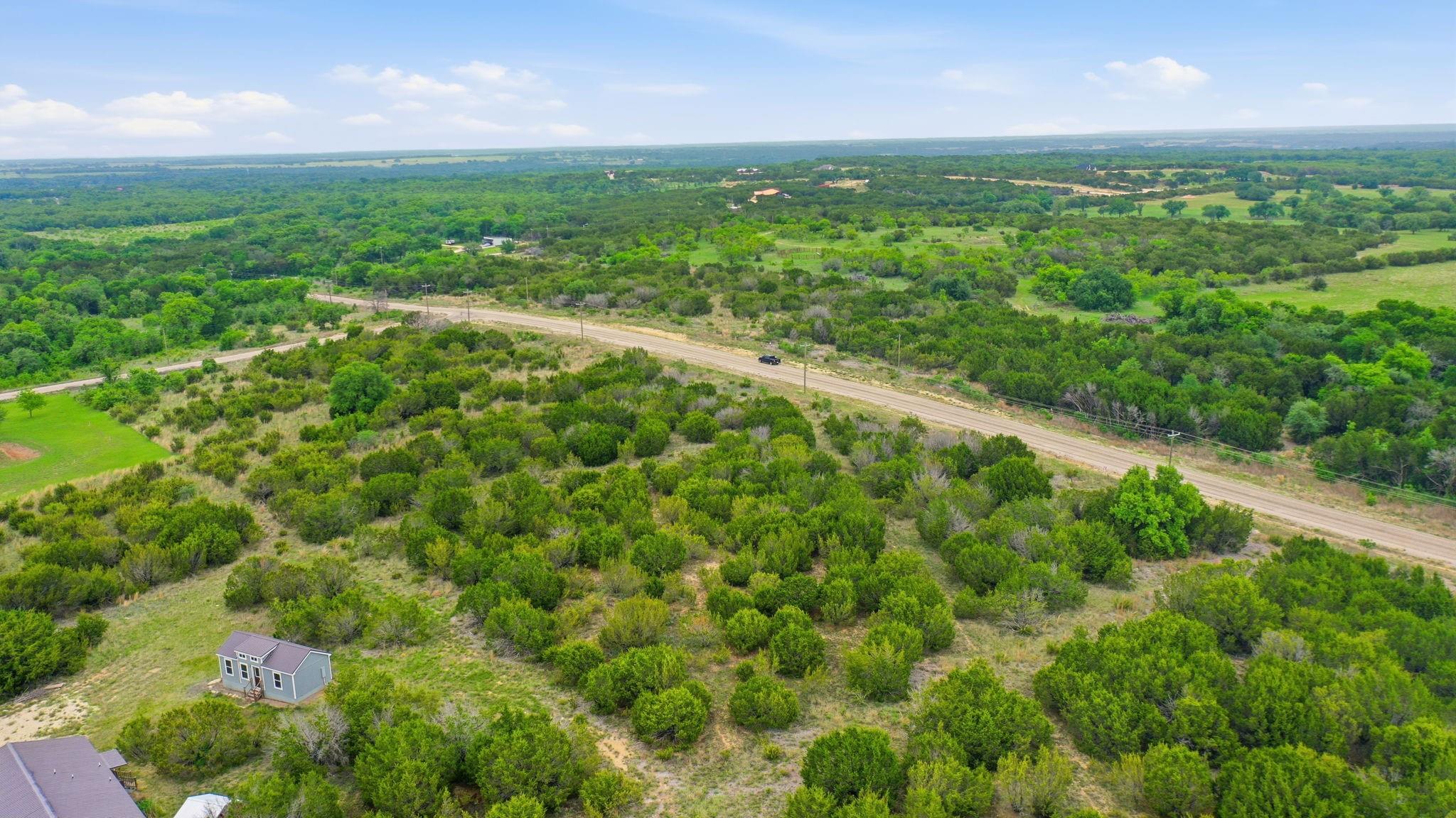main property photo 6
