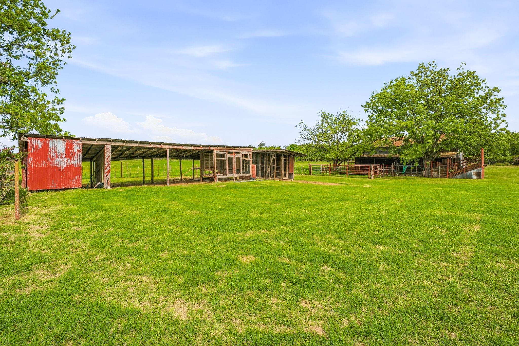 main property photo 25