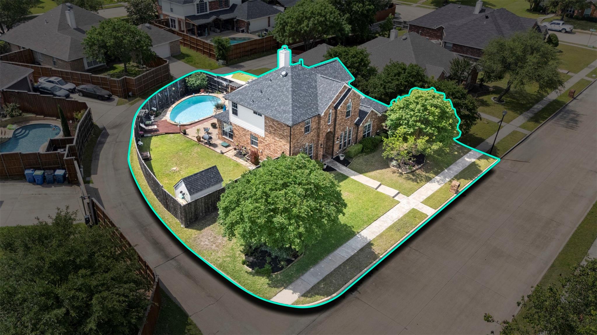 main property photo 28