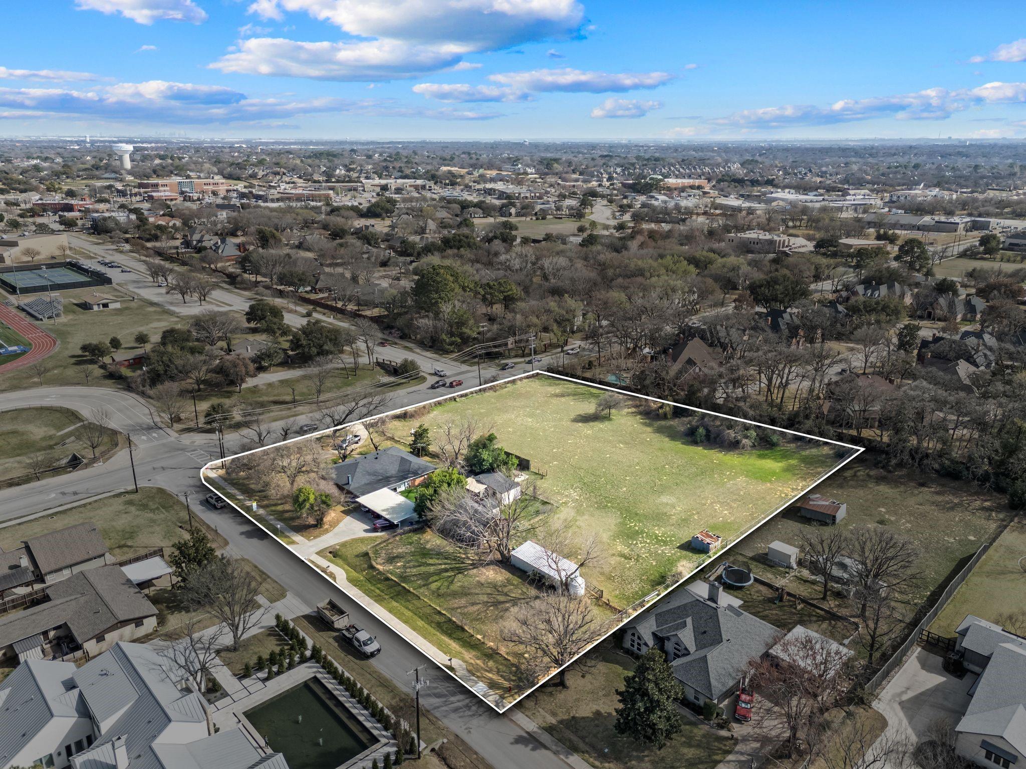 main property photo 22