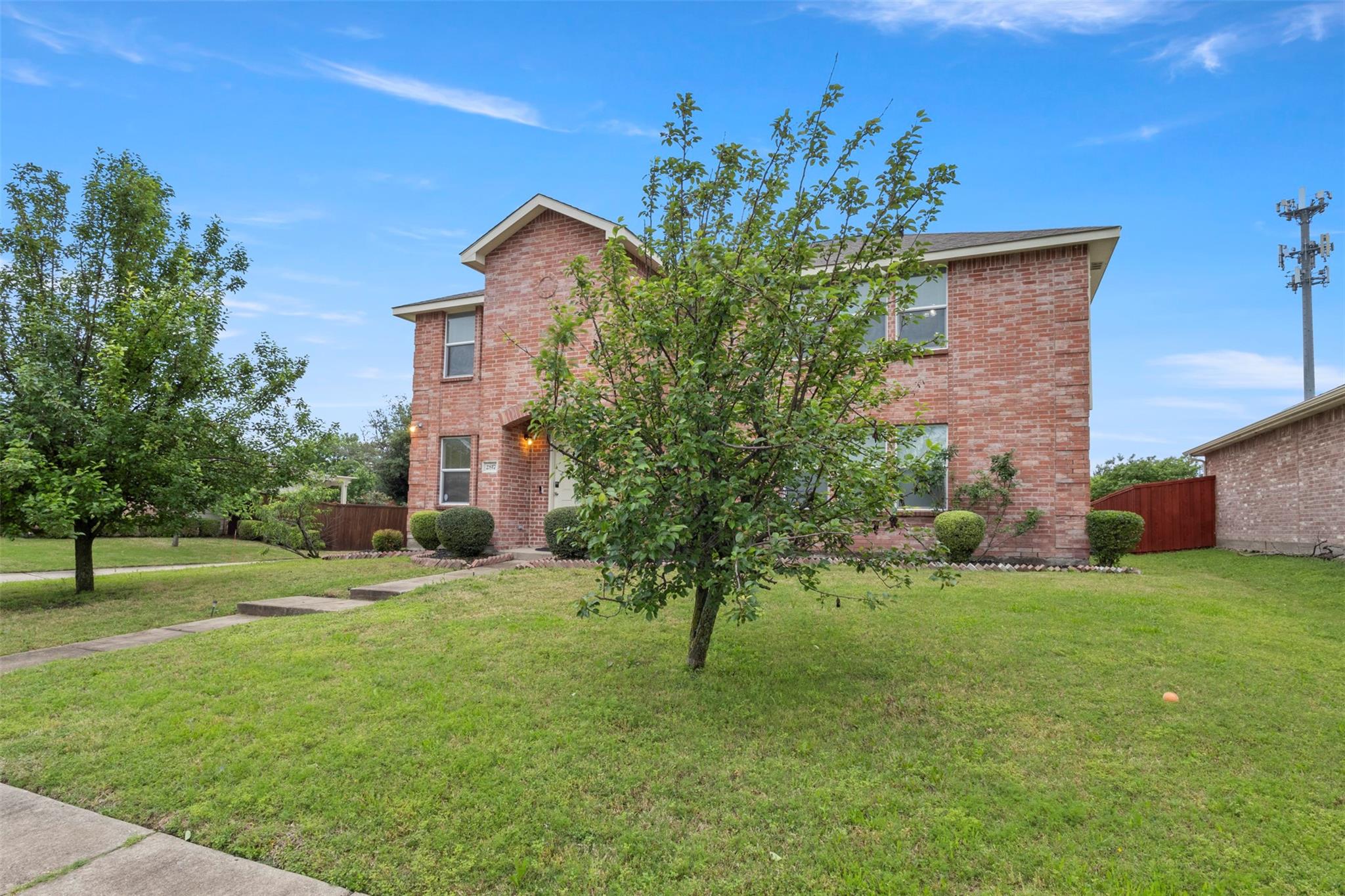 main property photo 27