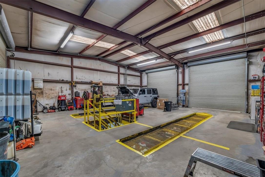 main property photo 15