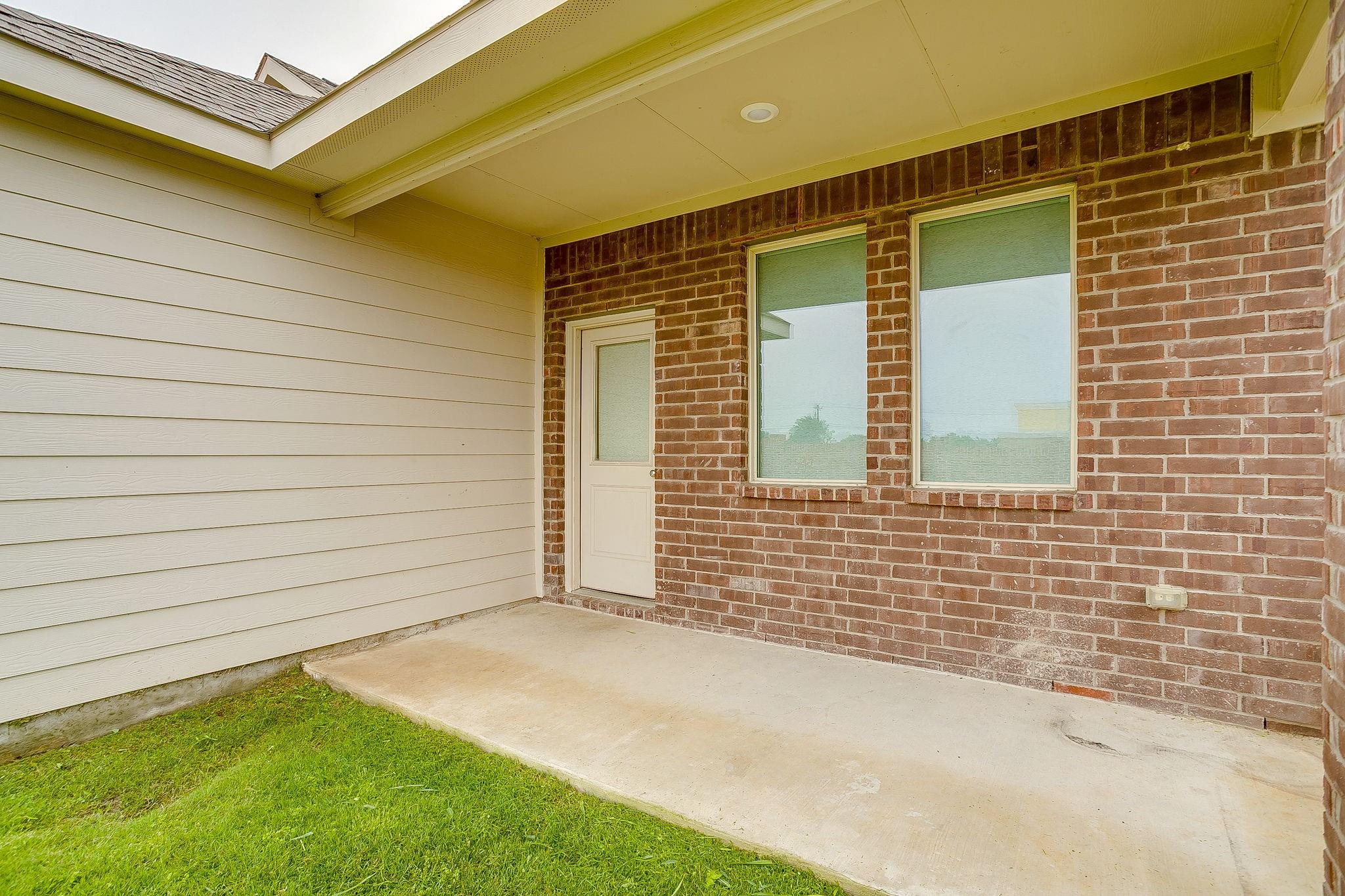 main property photo 36