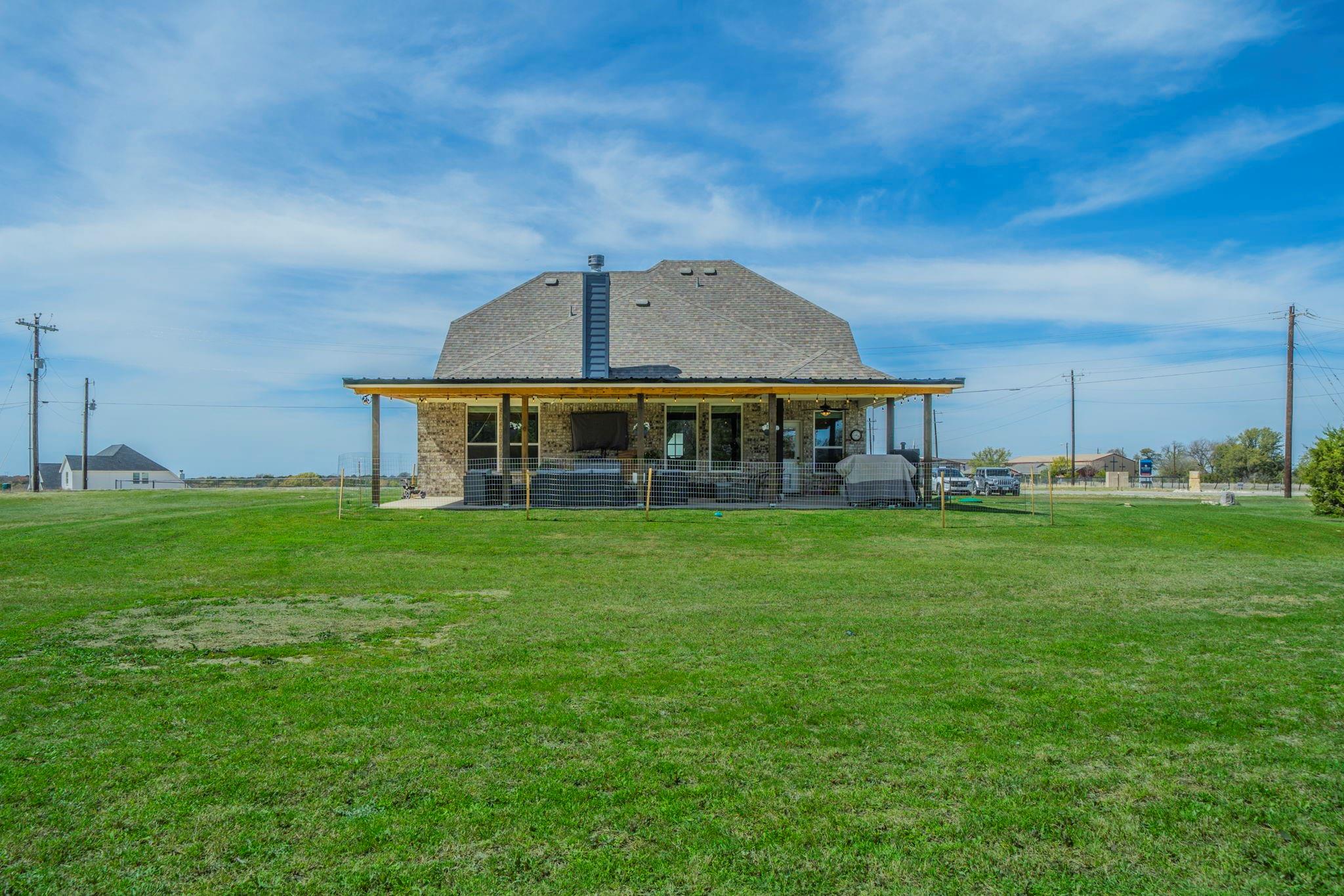 main property photo 26