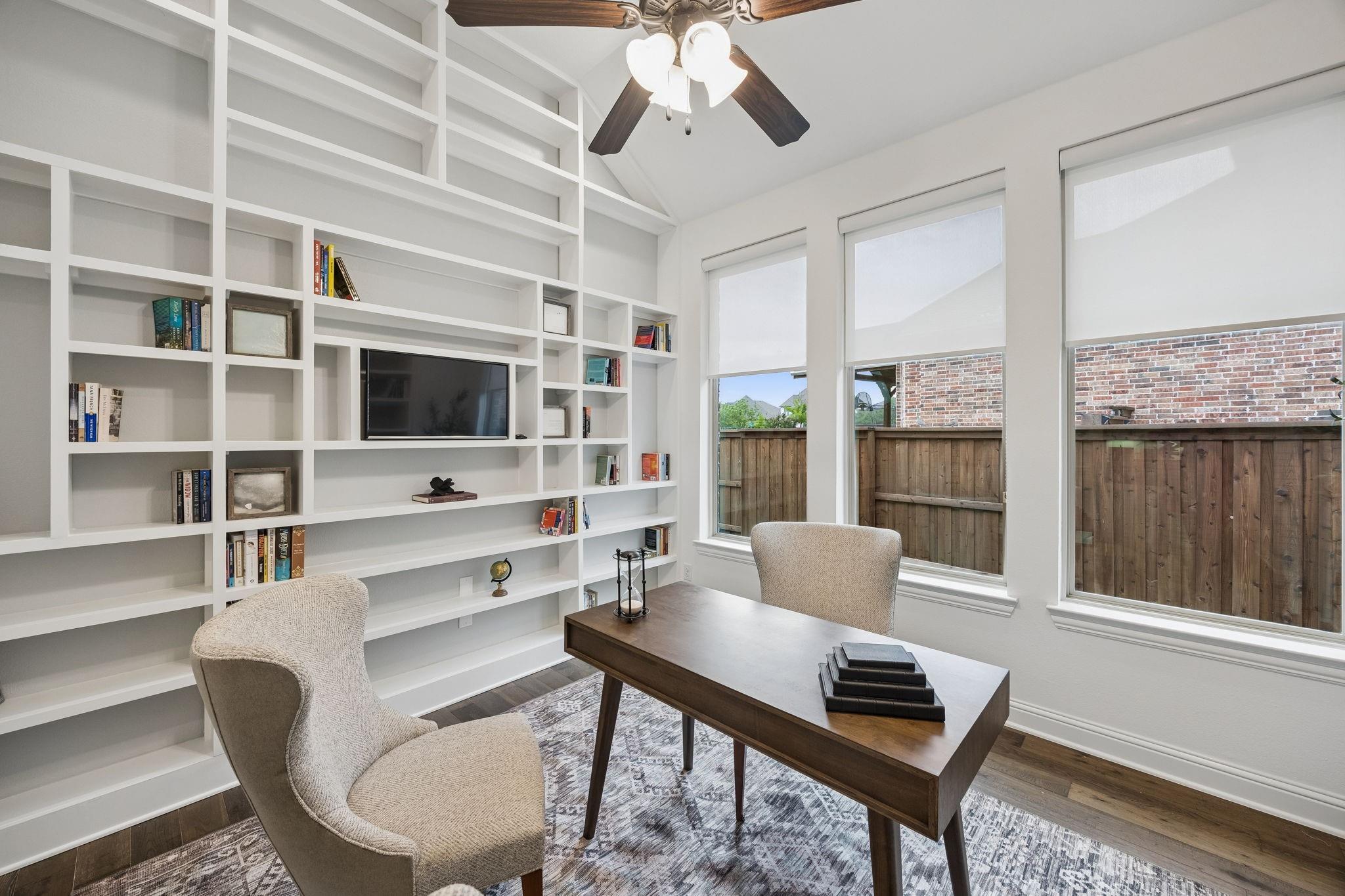 main property photo 16