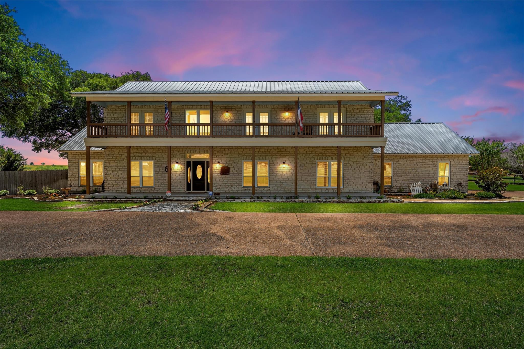 main property photo 4