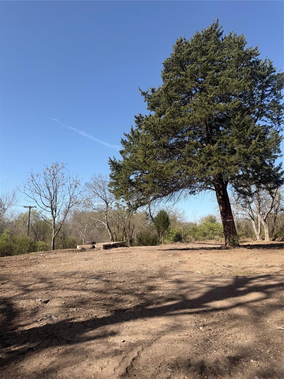 main property photo 6