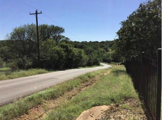main property photo 8