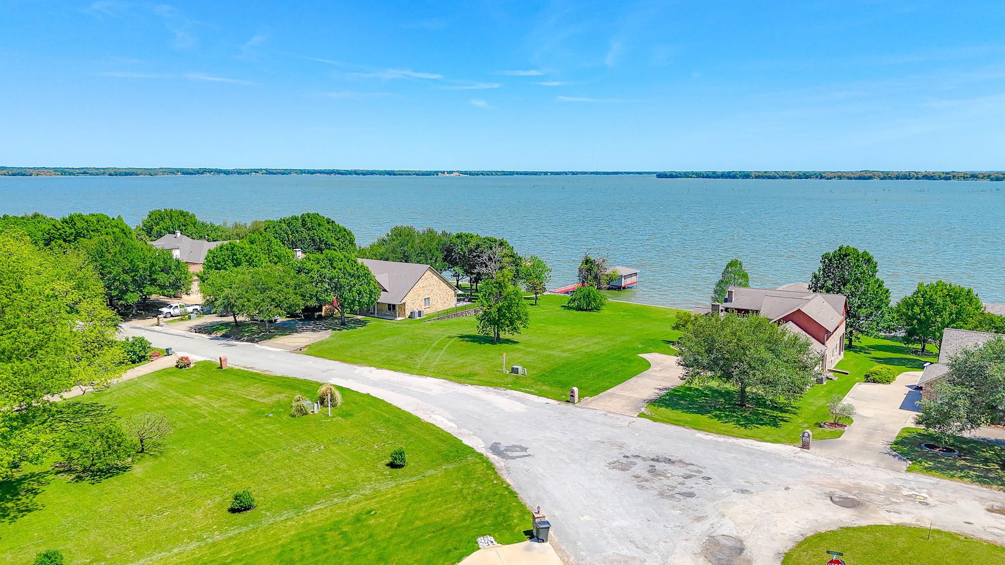main property photo 18