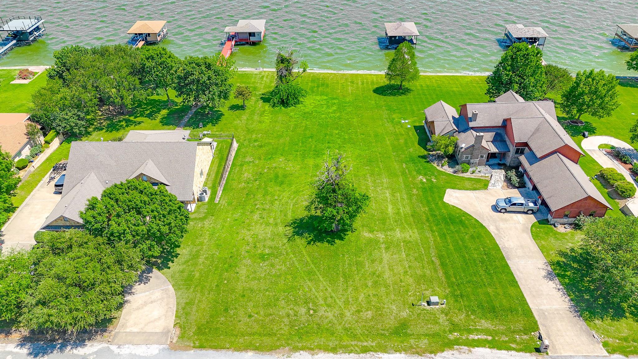 main property photo 6