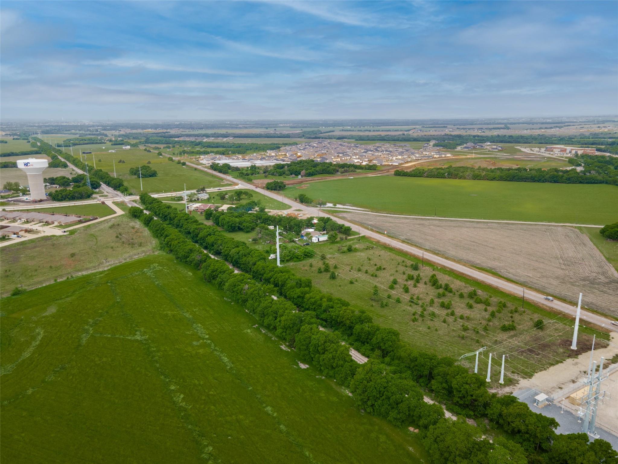 main property photo 3