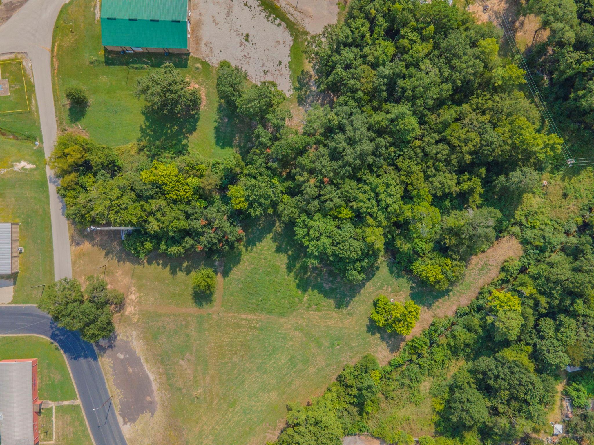 main property photo 8
