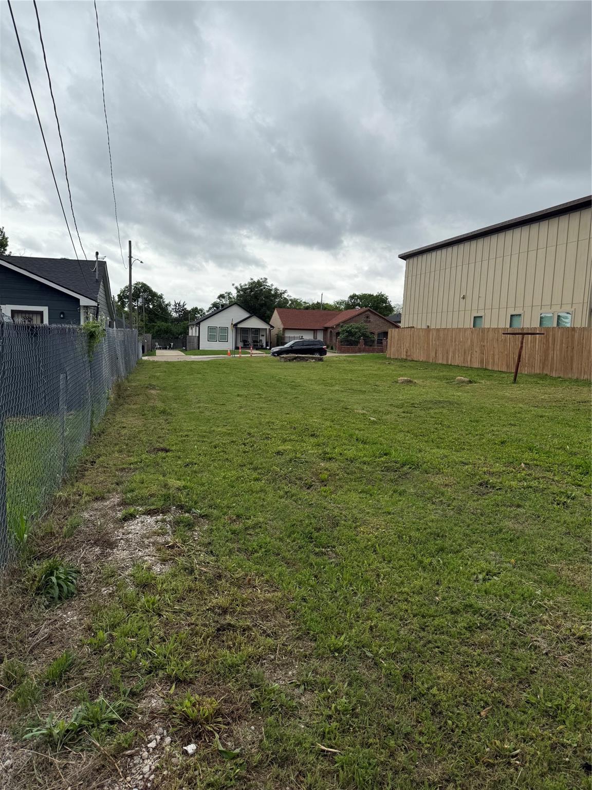 main property photo 5