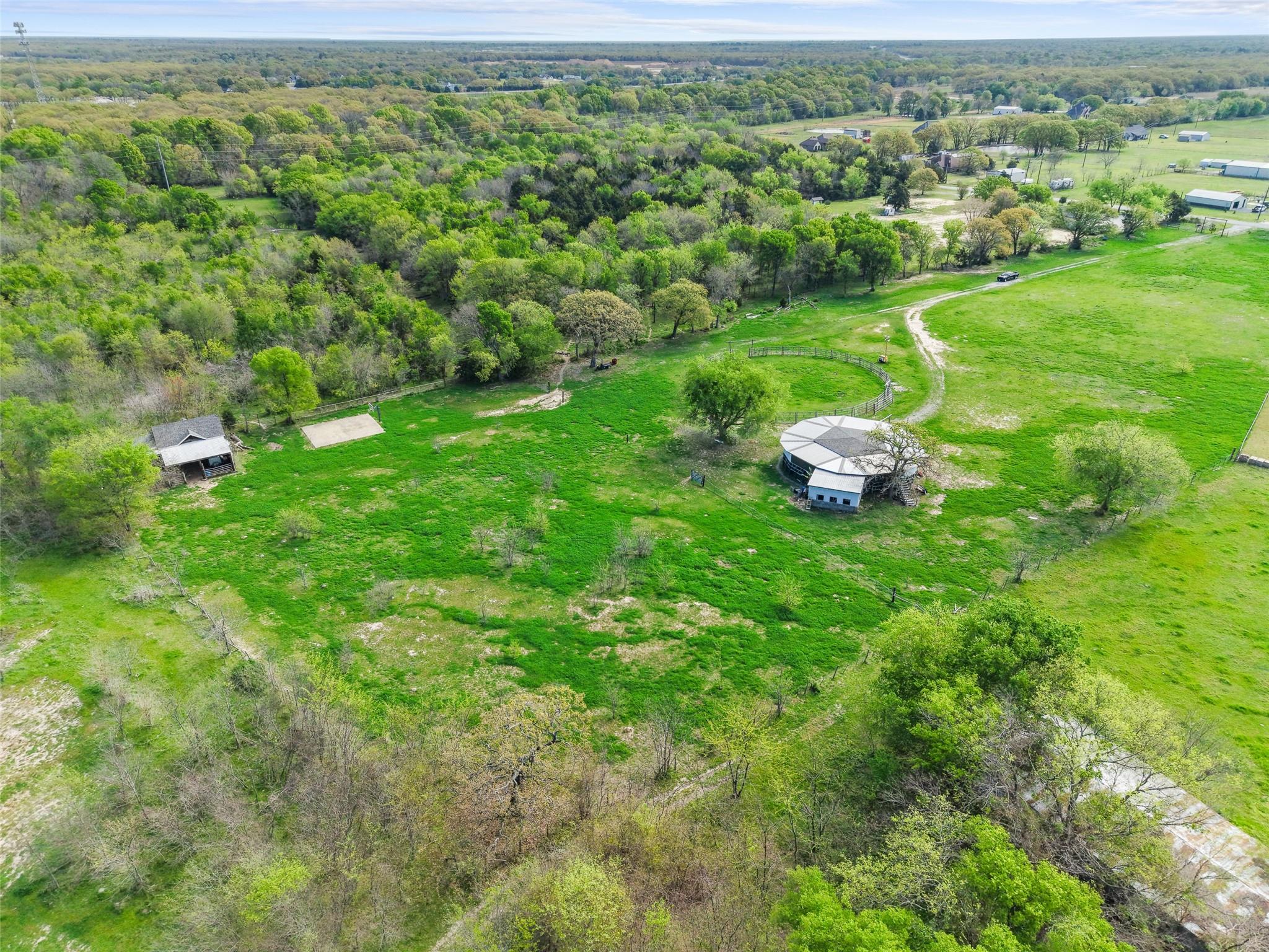 main property photo 13