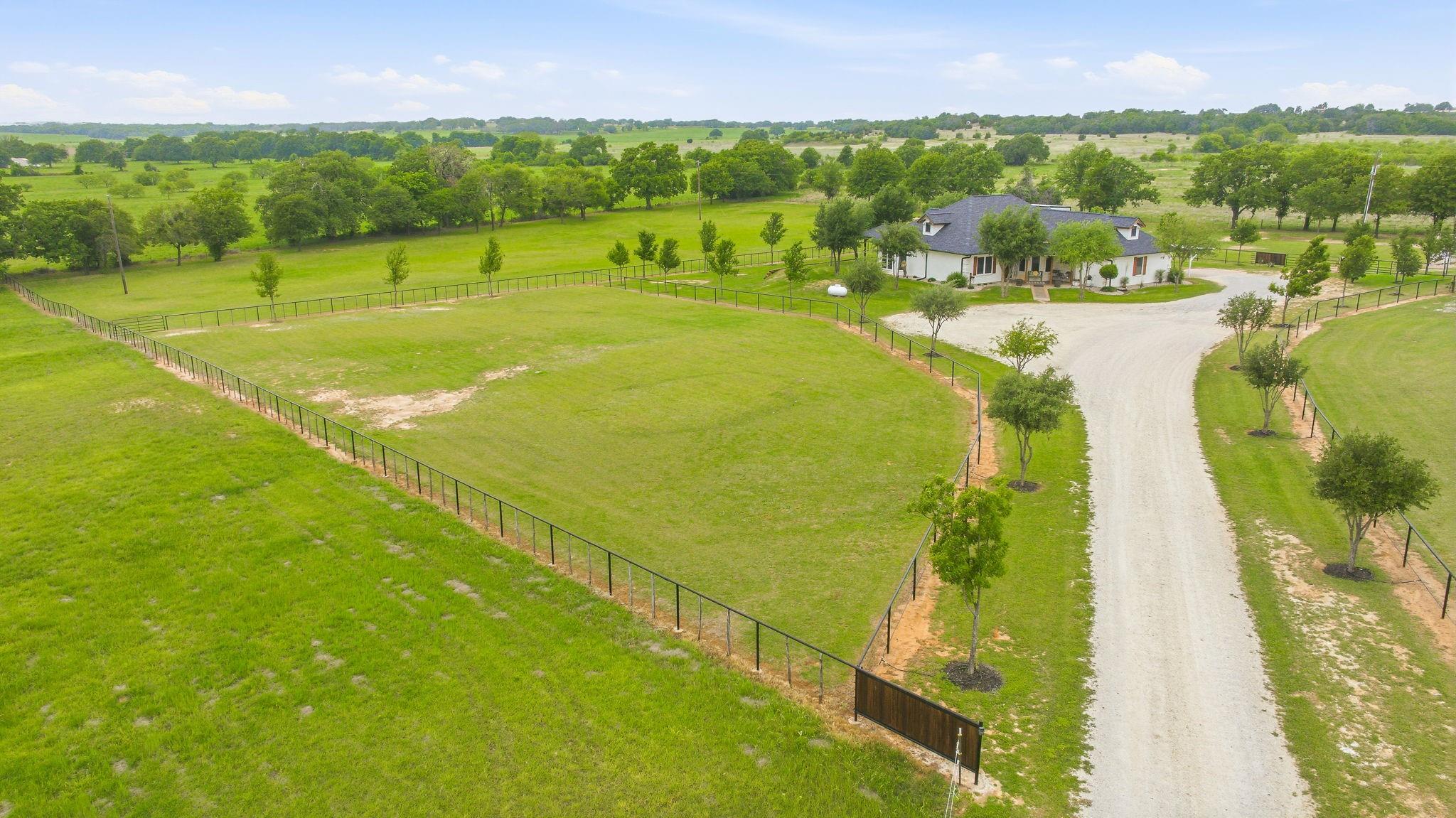 main property photo 34