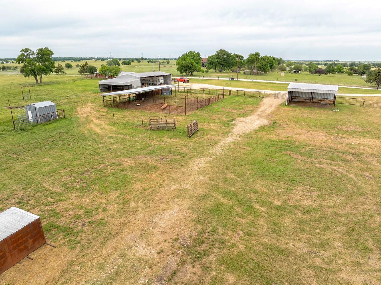 main property photo 37