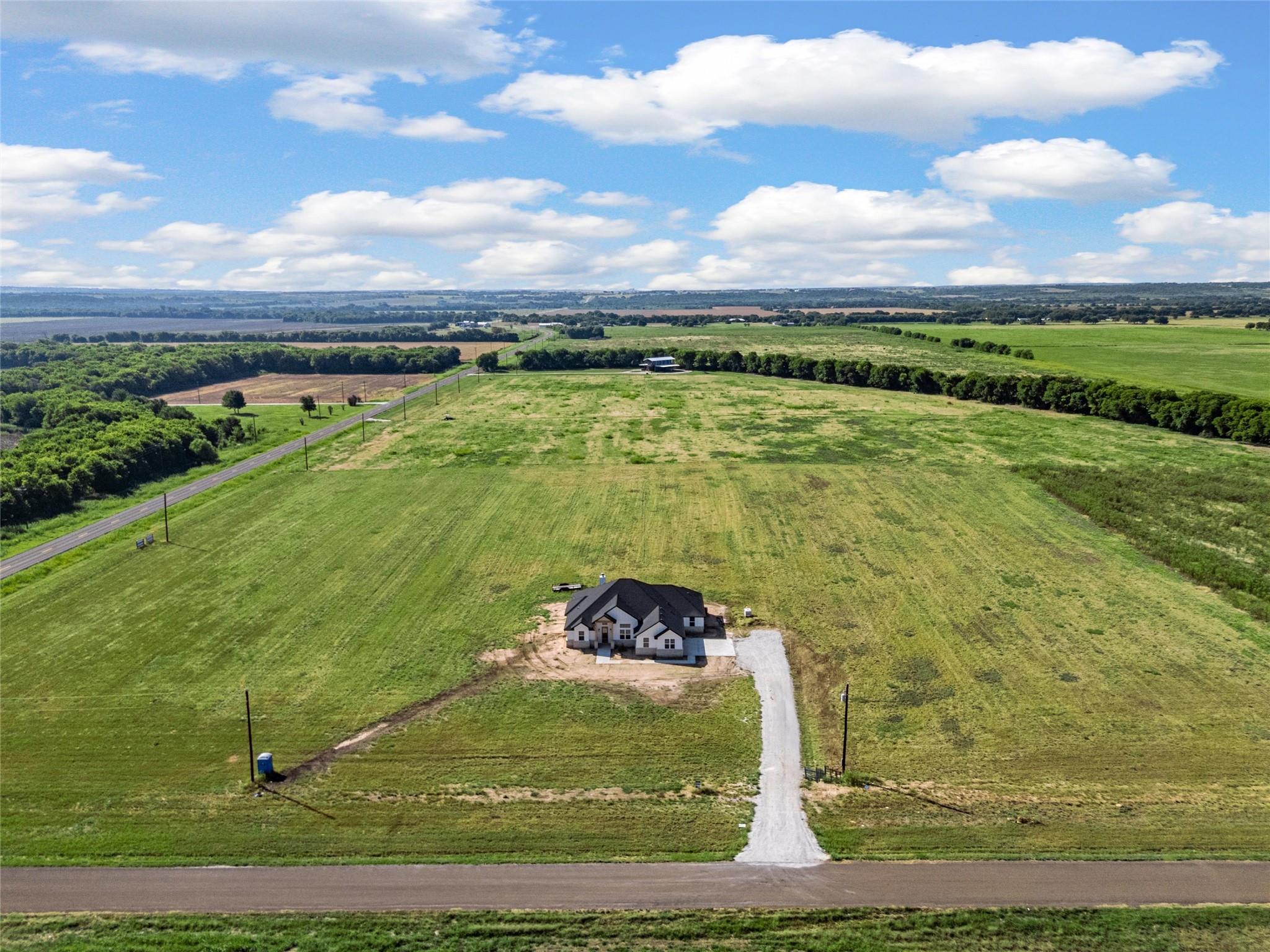main property photo 20