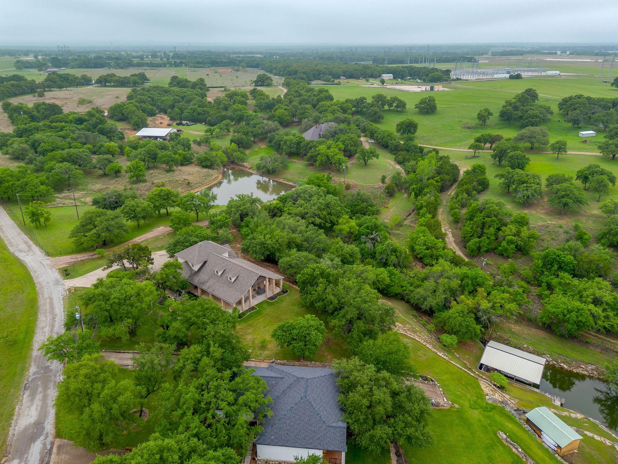 main property photo 7