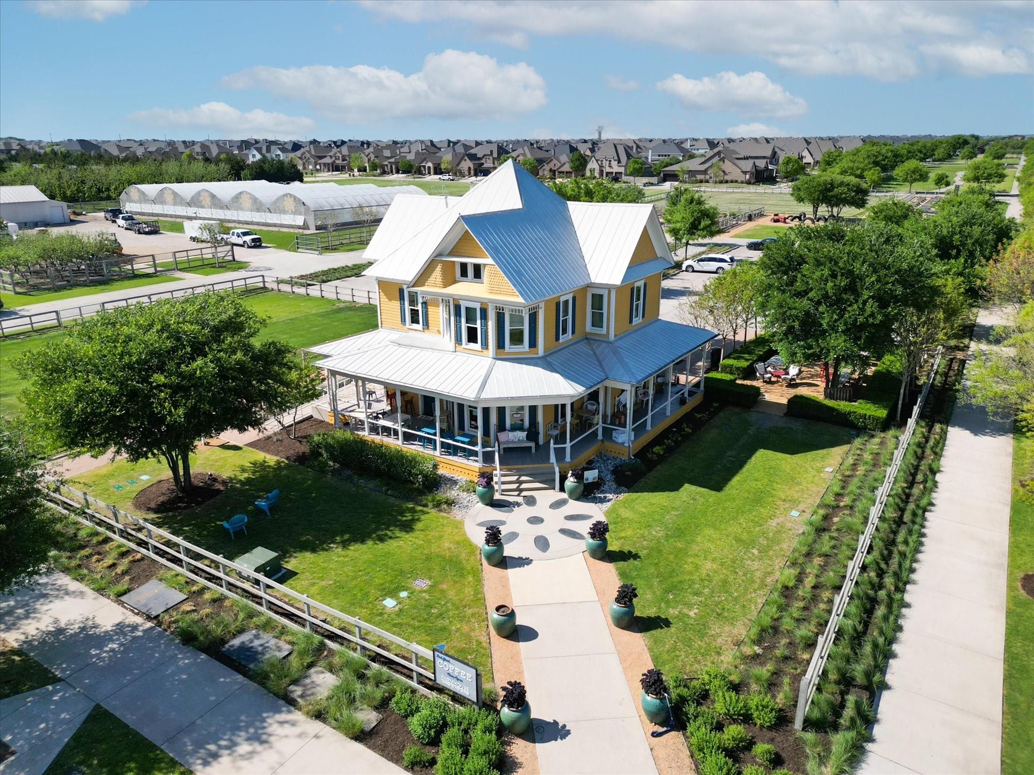 main property photo 35