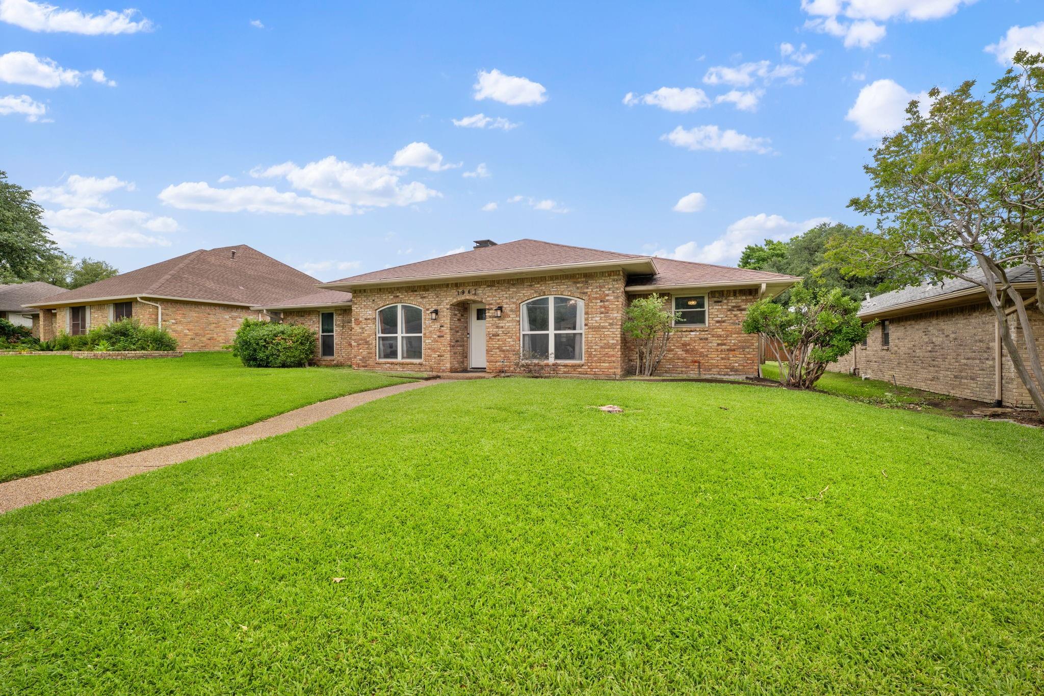 main property photo 34