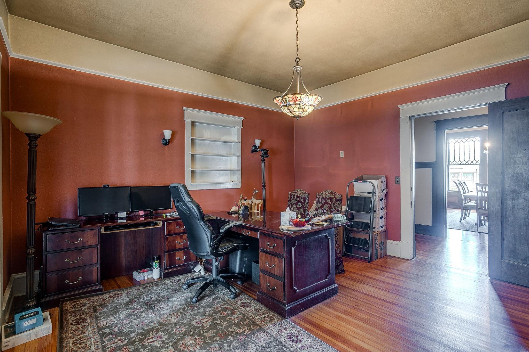 main property photo 23