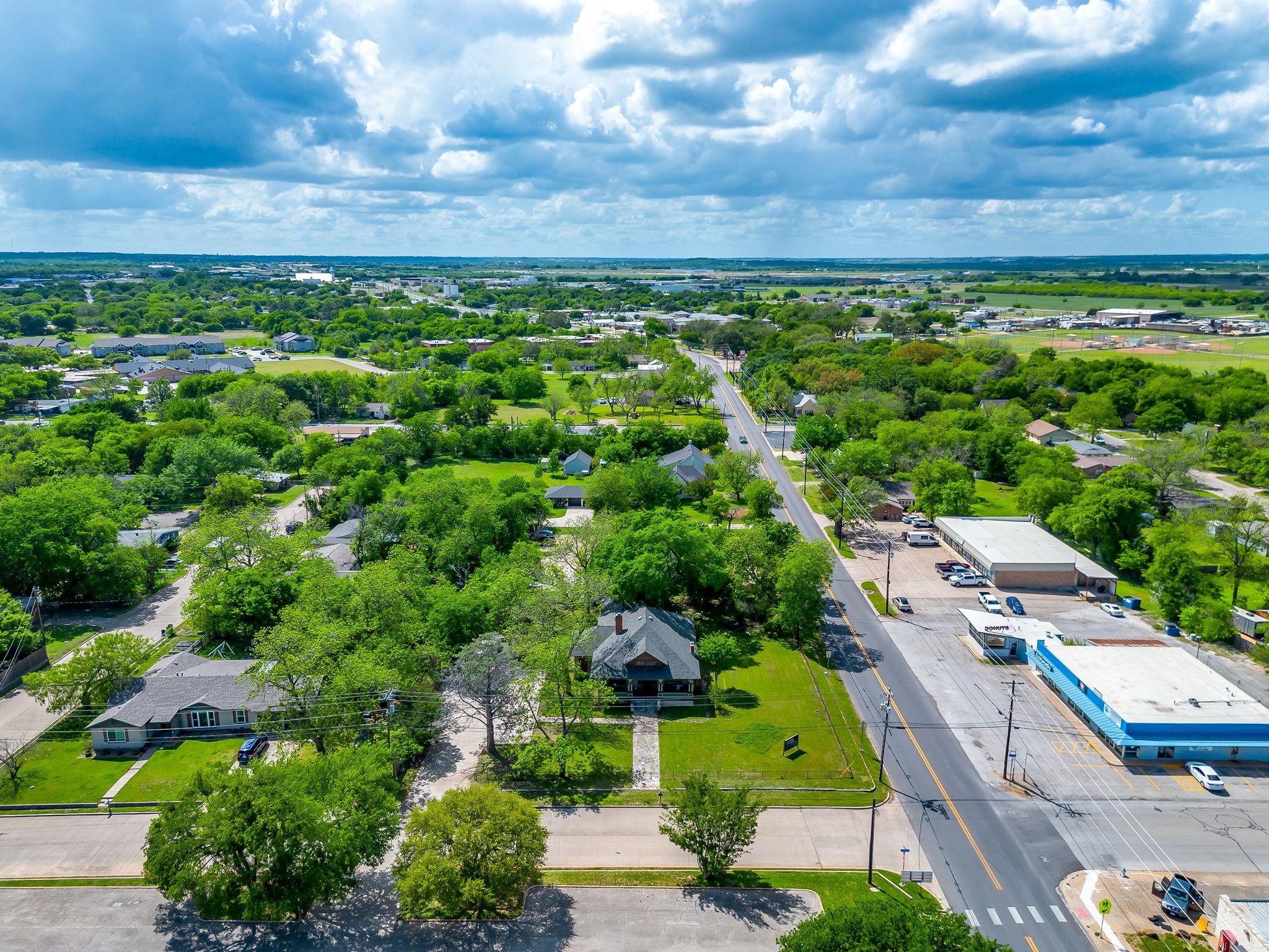 main property photo 35