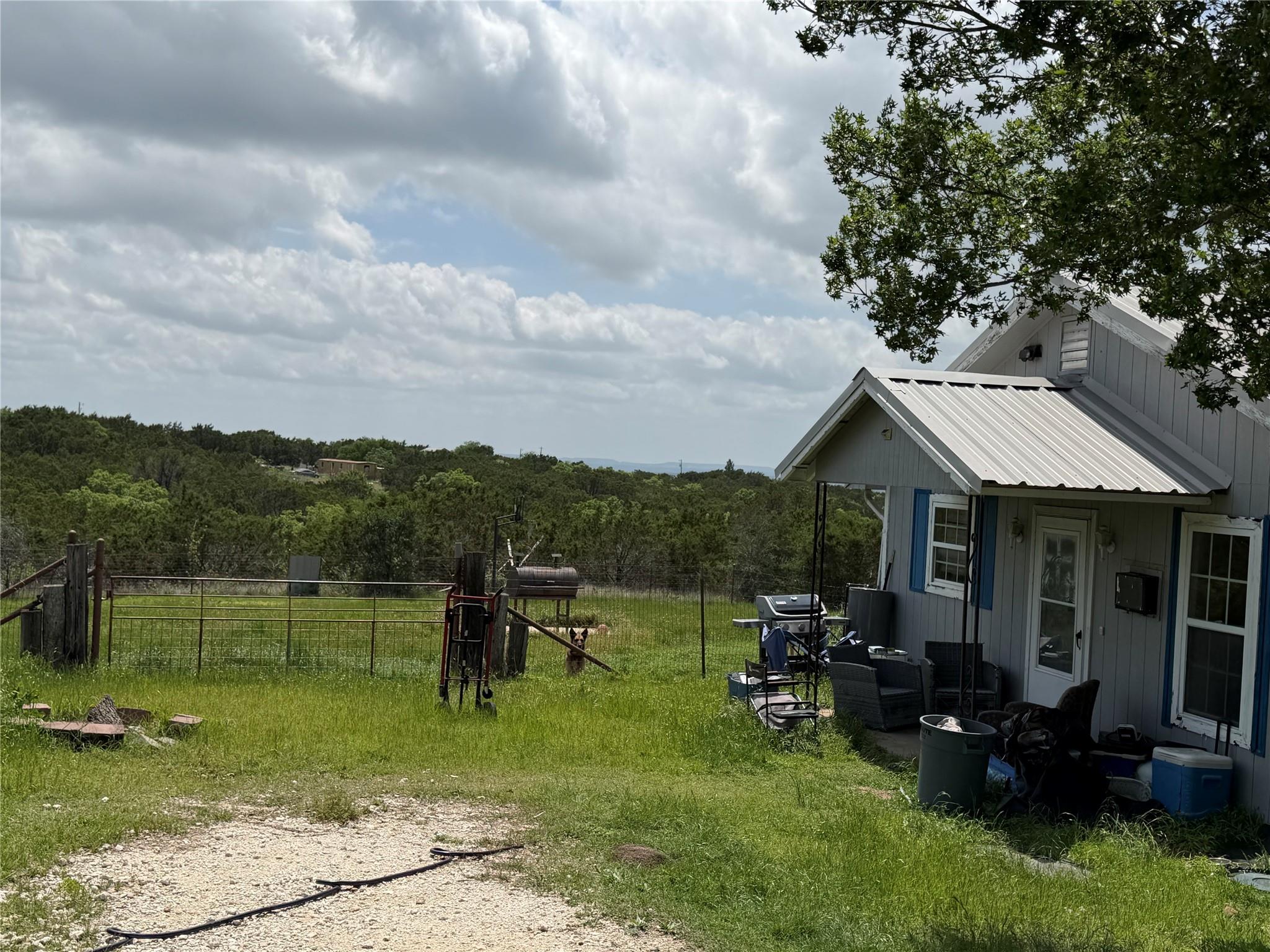 main property photo 17