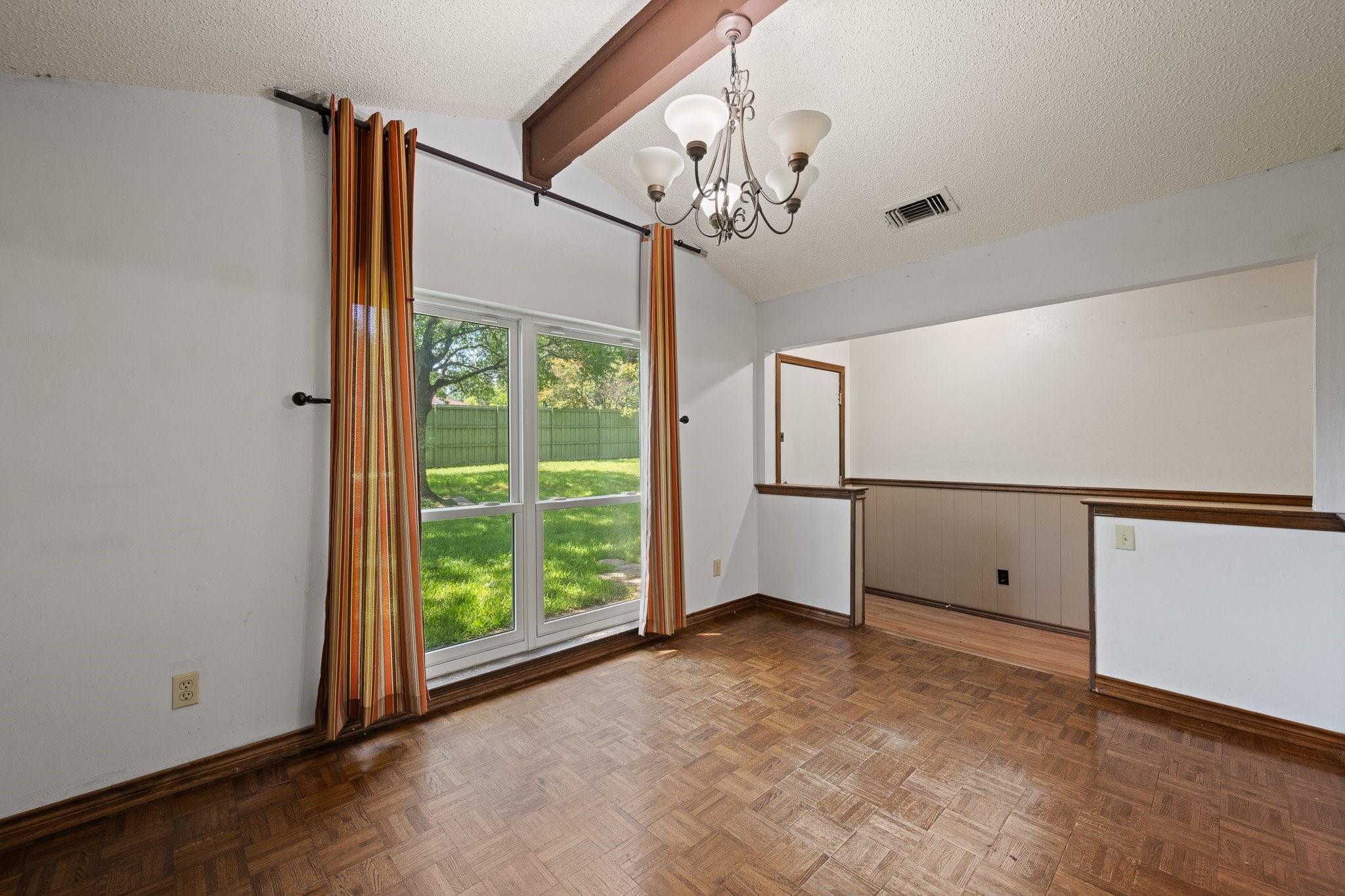 property viewer photo 12