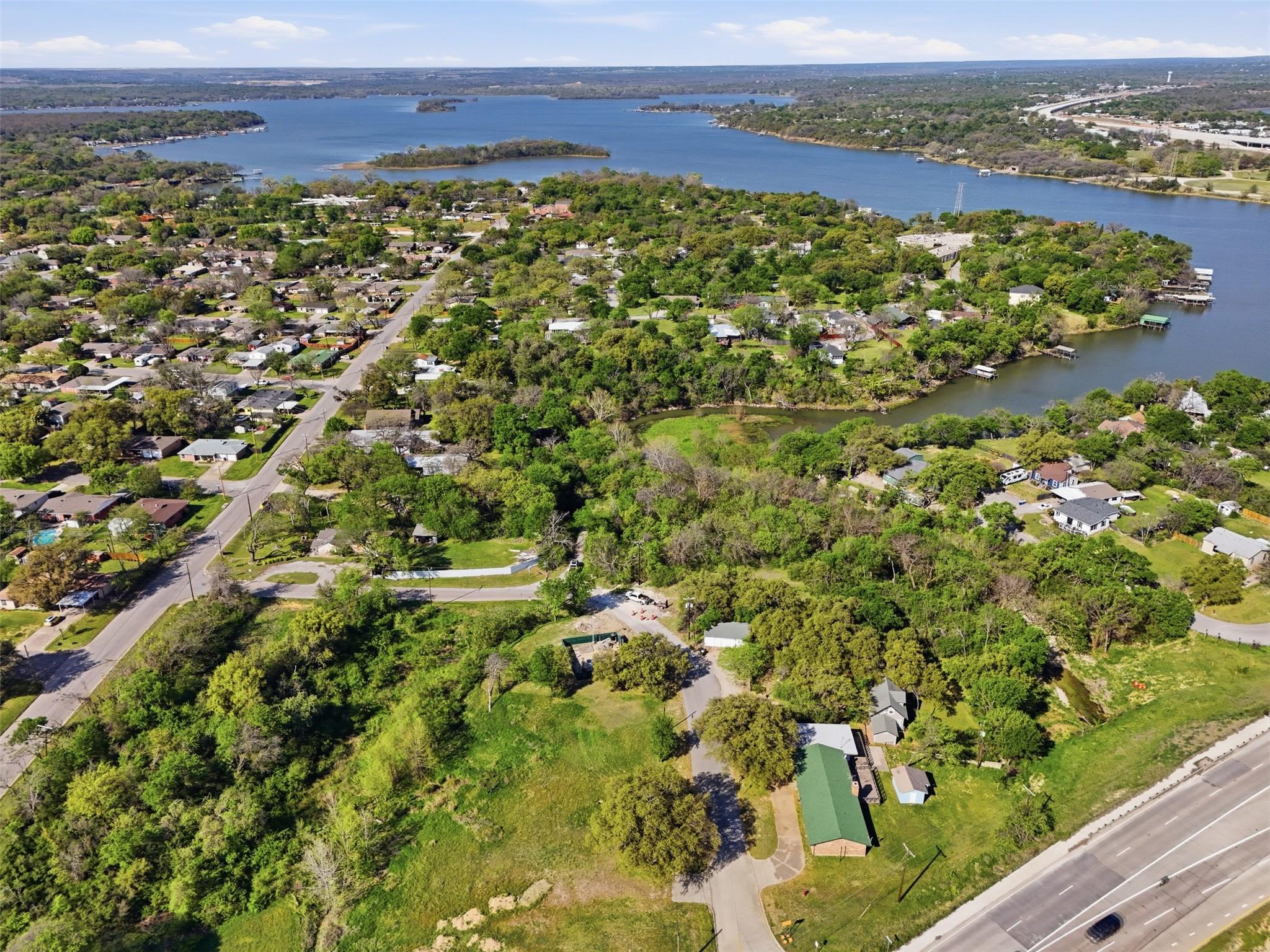 main property photo 13