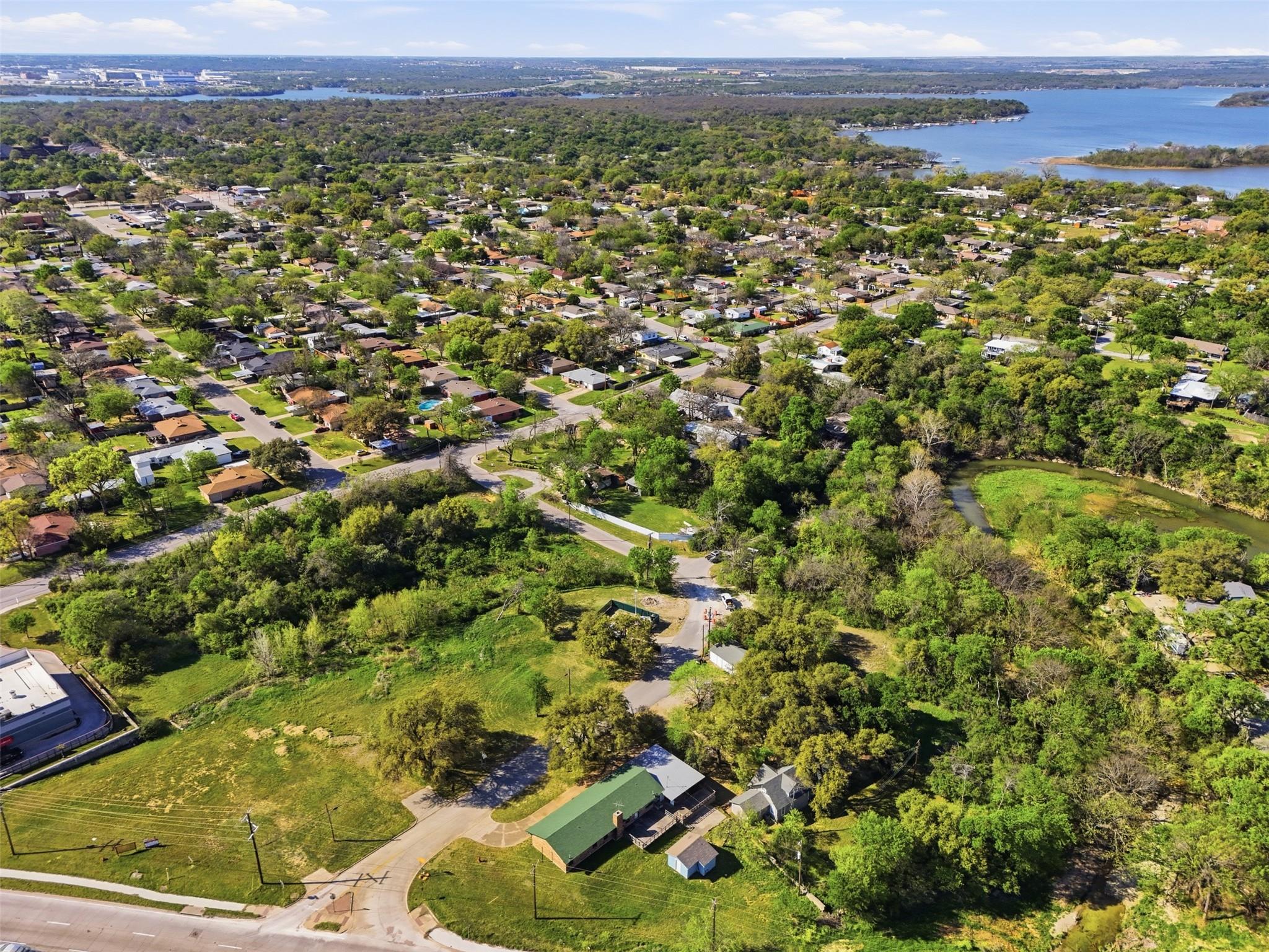 main property photo 9
