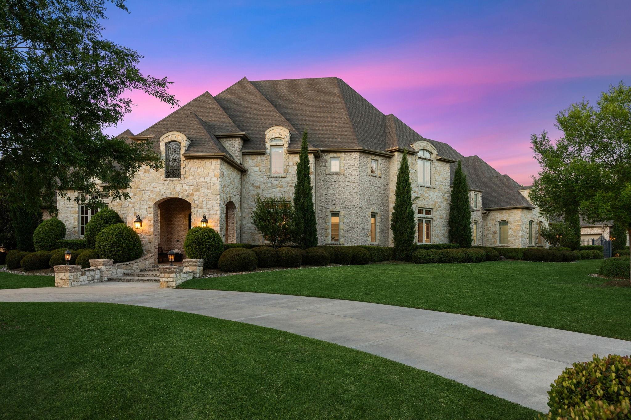 main property photo 34