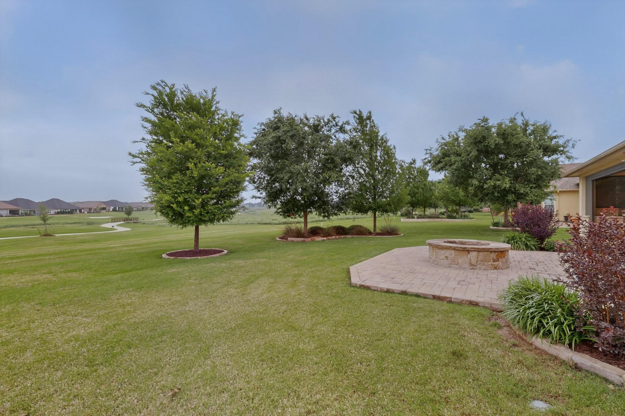 main property photo 13