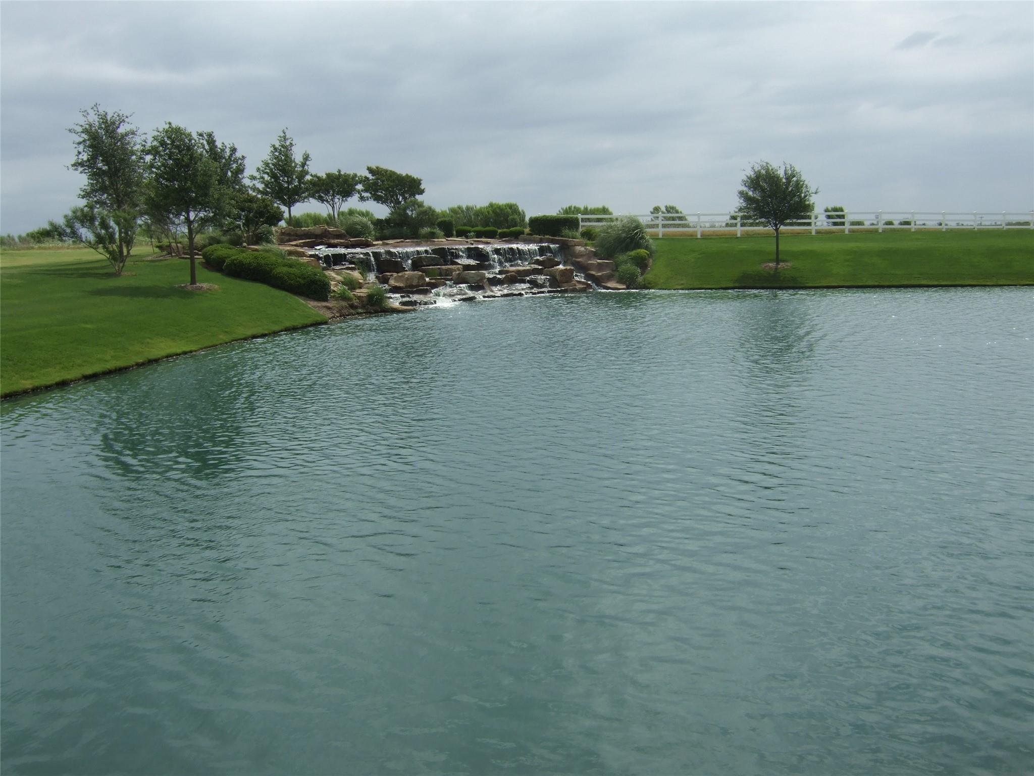 main property photo 39